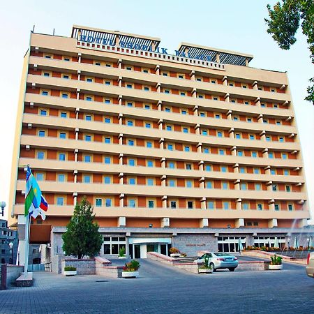 Shodlik Palace Ташкент Екстериор снимка