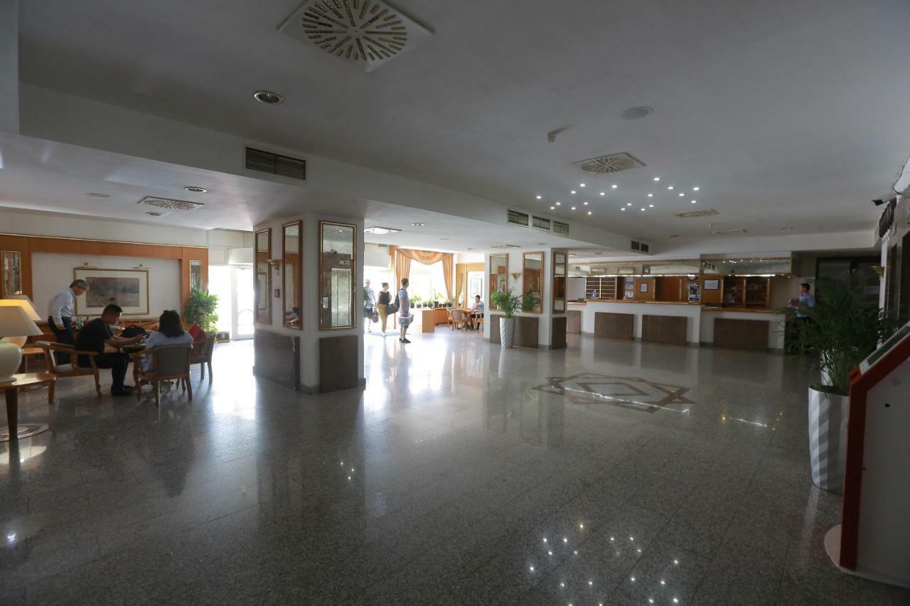Shodlik Palace Ташкент Екстериор снимка
